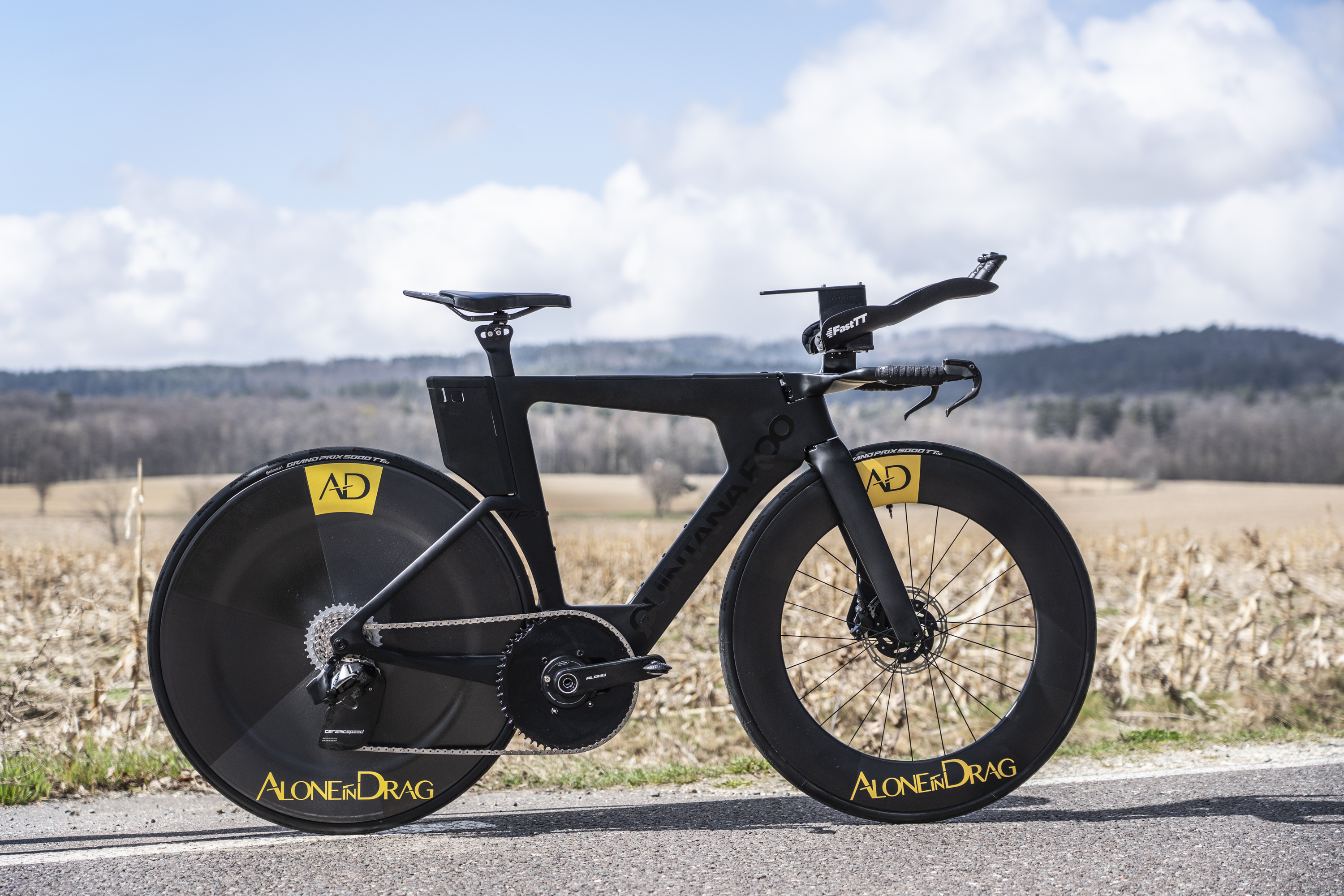 Custom Build — rower czasowy od projektu do startu